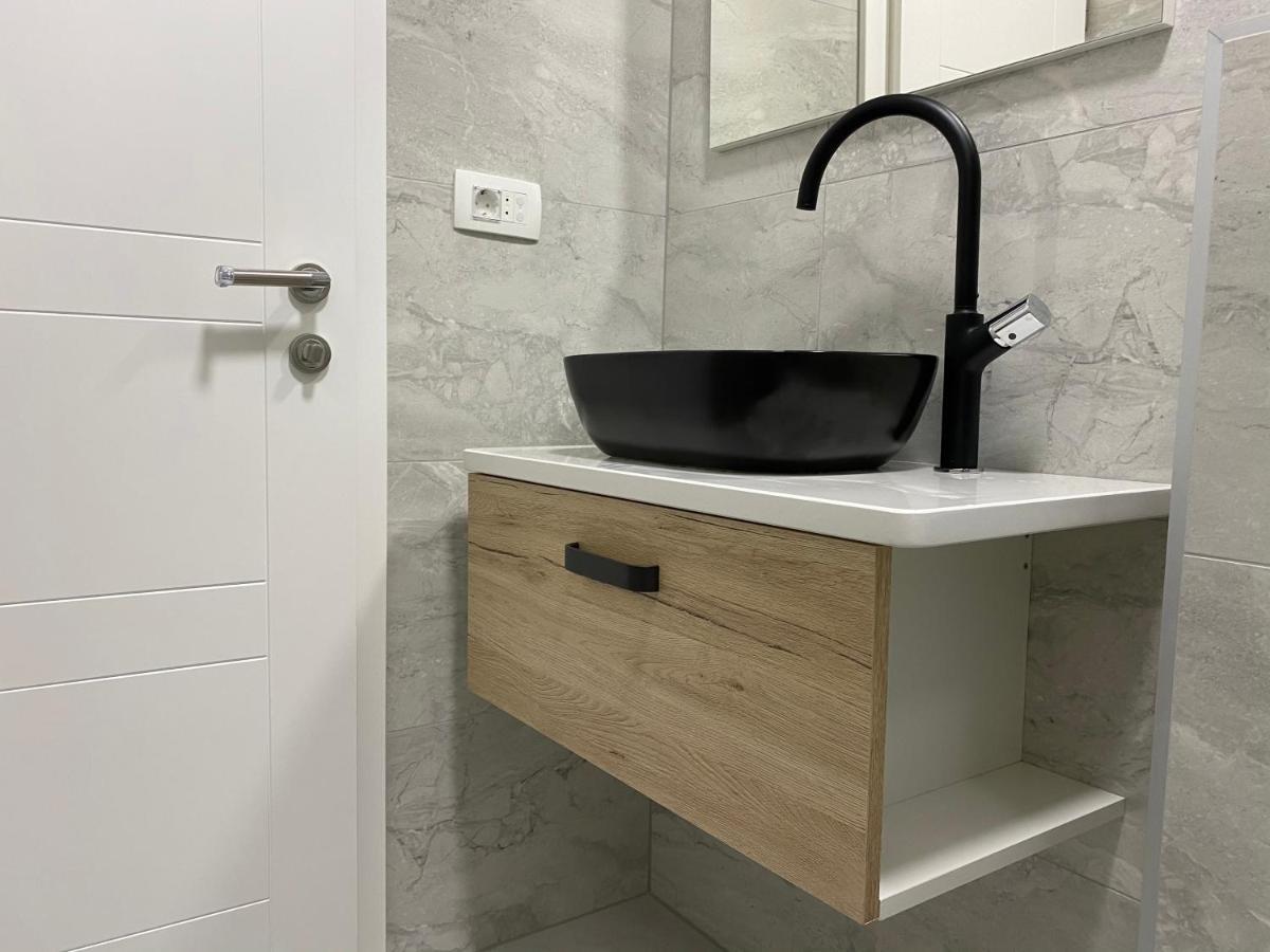 Apartmán Emanuela 1 Novalja Exteriér fotografie