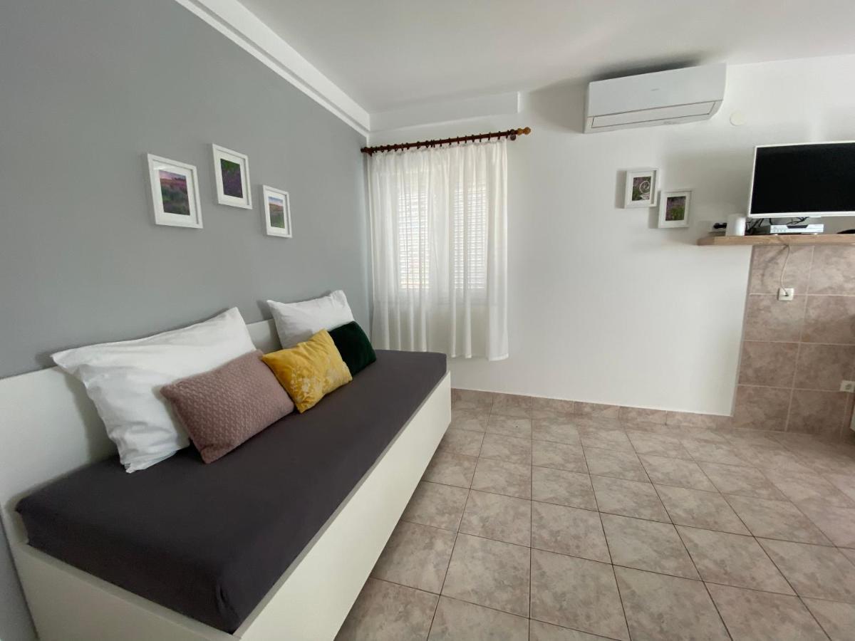 Apartmán Emanuela 1 Novalja Exteriér fotografie